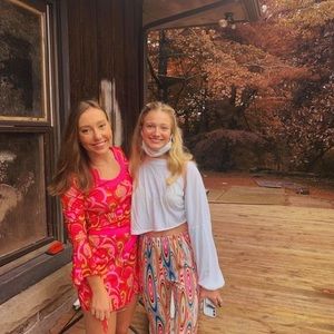 Meet your Posher, Elise